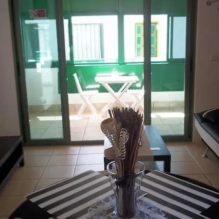 Puerto Del Carmen Sleeps 2 Pool Wifi Apartamento *