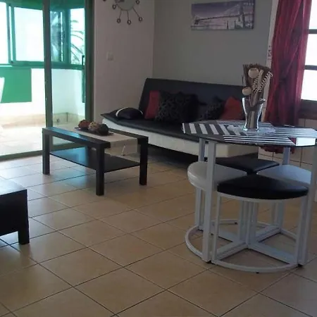 Apartamento Puerto Del Carmen Sleeps 2 Pool Wifi