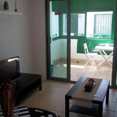 Puerto Del Carmen Sleeps 2 Pool Wifi Пуерто-дель-Кармен